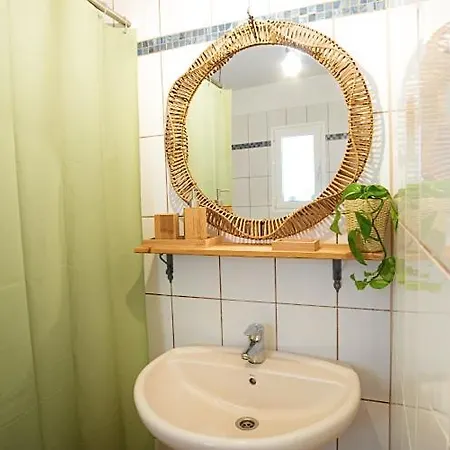 Tenerife Surf Camp Hostel *